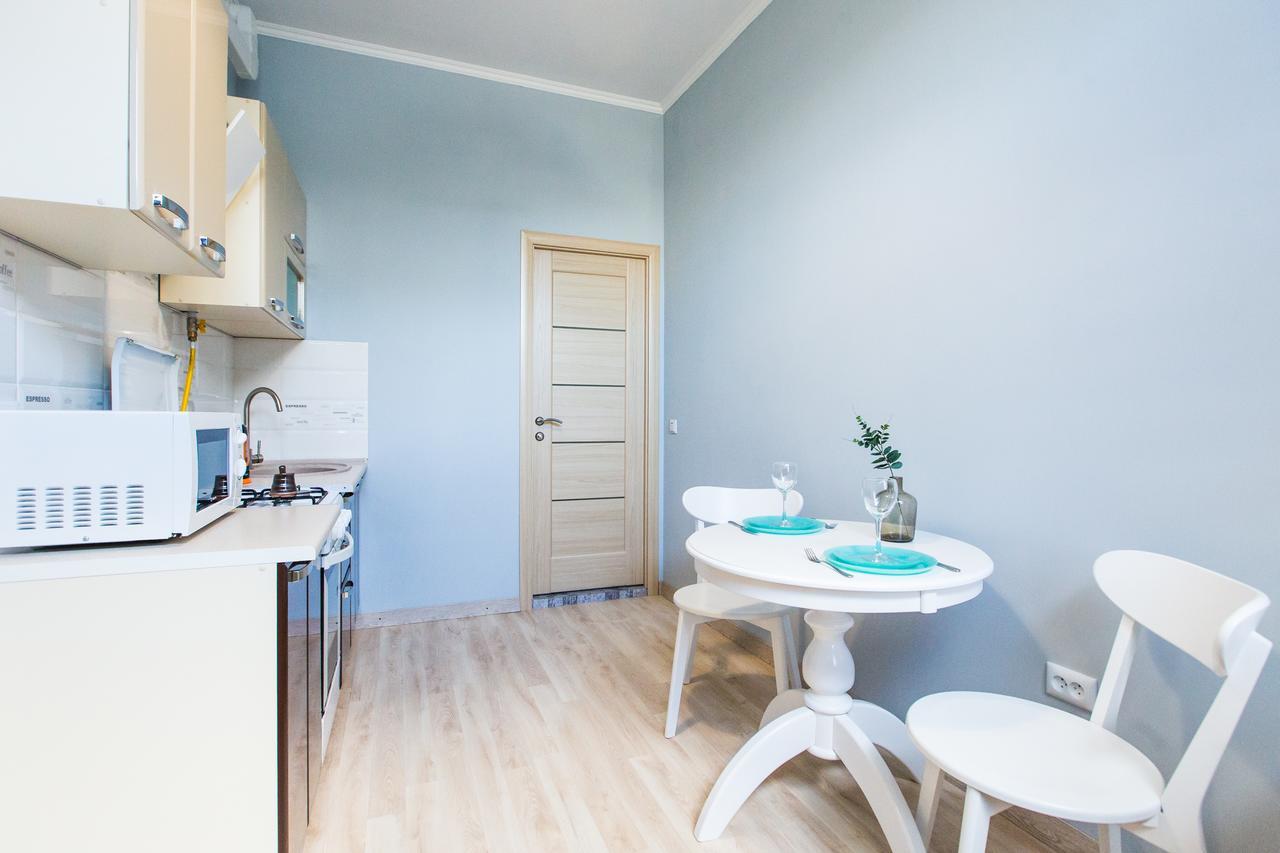 1 Bedroom Apartment Near Elizabeth'S The Cathedral Lemberg Exterior foto